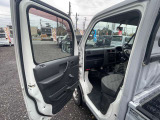 全国納車OK!!当店は陸送で利益をいただいておりませんのでギリギリ価格で遠方納車のご案内可能です☆