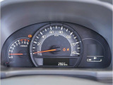 【明るく見やすいメーター】視認性が良く明るく見やすいメーター。運転者にとって見やすいメーターは運転していても疲れないですよね。