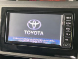 【純正ナビ】人気の純正ナビを装備しております。ナビの使いやすさはもちろん、オーディオ機能も充実!キャンプや旅行はもちろん、通勤や買い物など普段のドライブも楽しくなるはず♪