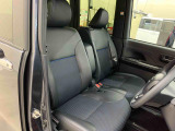 座り心地の良いシートで快適なドライブを楽しめます♪運転席・助手席はシートヒーター付きで、座面が温かくなるので寒い時でも車内で快適にお過ごしいただけます♪
