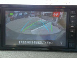 【アラウンドビューモニター】空から見下ろした映像がナビ画面にて確認可能です。駐車もラクラクですよ♪
