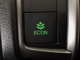 ★ECONスイッチ★ エコドライブを加速しよう!スイッチをONにすると、運転の仕方によるロスを抑え込み燃費をよくするようクルマが頑張ります(*^ー^*)燃費向上にチャレンジ♪
