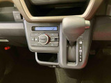 納車前にはプロのメカニックが、各部の点検を行います。ディーラーにしか出来ない品質、そしてサービスできっと満足していただけると思います!