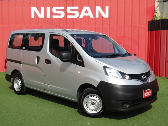 日産 NV200バネットバン 