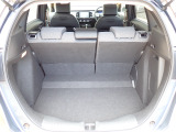 ◆定員乗車時のカーゴルームです。普段のお買い物の荷物やたくさんの収納が可能です。