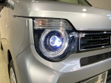 LEDヘッドライトで夜道も安心!