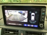 便利な3ビュー切り替え、ガイド線表示付きのバックカメラです!後退時、後方の視界をサポートします!