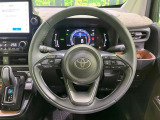 【純正革巻きステアリング】上質な革を使用することで、手にしっかり馴染みとても運転しやすいハンドルです♪