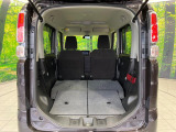 普段のお買い物や通勤、送迎等に十分な荷室スペースを確保しております。セカンドシートを倒すと、大きな荷物の積載も可能です♪