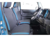 運転席と助手席です☆クリーニング済みできれいな状態です☆