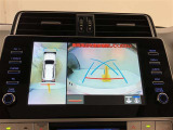 いまや必須装備「ナビゲーション」搭載!知らない場所にスイスイッとドライブ。もう、これなしではハンドルを握れませんね!でも運転中の操作は危険ですのでご注意ですね☆