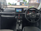 運転席周辺画像です。