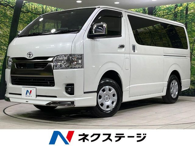 トヨタ ハイエースバン 