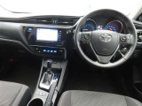 ぜひ展示車の運転席に座ってみてください。