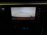 バックモニターを装備しています。車庫入れ時等に車両後方が確認出来るのでとても便利です。