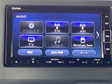 ドライブの必需品。見やすい・使いやすいHonda純正のメモリーナビを搭載しています。