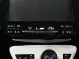 鳥取トヨペットではお車のご購入時はもちろんですが、アフターメンテナンスも安心してお任せ頂ける体制を整えております。末永いお客様とのお付き合いを第一に考え、様々なご提案をさせて頂きます。