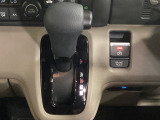 U-Selectは、Honda認定中古車ディーラーです!!安心です!!基本点検整備基準に準じた点検・整備を実施して、販売しています!!