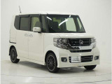 この度は当店の車両を御覧頂きましてありがとうございます。当店の販売車両はそのほとんどが自社での下取り車とデモカー(展示、試乗車)から構成され、安心してご購入いただけます。