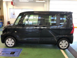 納車前にはプロのメカニックが点検、整備を行いますので安心してお乗り頂けます。