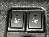 【シートヒーター】寒い日に重宝するシートヒーター!エアコンより早く温まってくれるので寒がりの人も安心ですね♪エアコンの温風は乾燥するから苦手、という方にもをおすすめです。