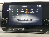 【メーカーナビ】9インチの大画面モニターを搭載し、Apple CarPlayへのワイヤレス接続やAndroid Autoにも対応。
