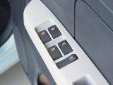 内外装の清掃・ガラス系ボディコーティングをCARクリーニング専門業者が施工いたしますので大変清潔。オリックス自動車ではみなさまに快適なドライブをお約束。