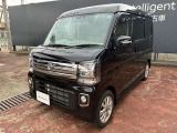 衝突軽減ブレーキ、踏み間違い防止アシスト、車線はみ出し防止・警報など、安全装置もバッチリです(・&omega;・)!夜道や雪道も安心なフォグランプ付き☆彡 ボディカラーはブラックパールです★
