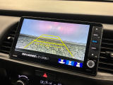 【バックカメラ】リバースにするだけで映ります、後方の安全確認や、狭い駐車場での車庫入れ、雨の日や夜間など視界の悪い時に便利です!安全にバックする為には欠かせない装備です。