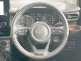 【純正革巻きステアリング】上質な革を使用することで、手にしっかり馴染みとても運転しやすいハンドルです♪