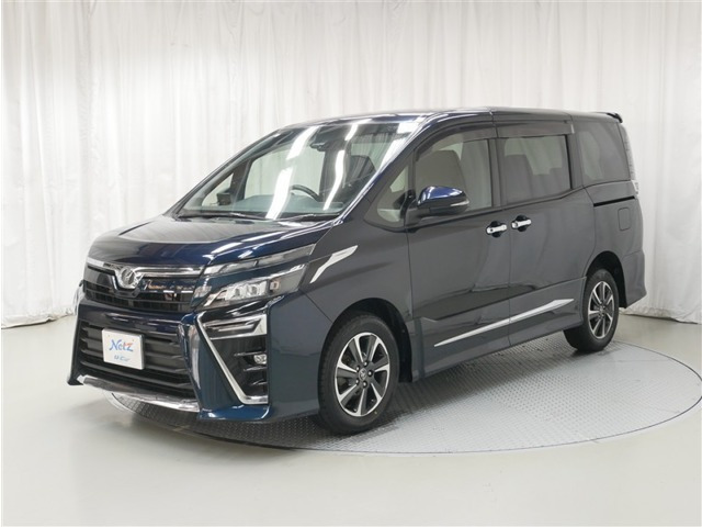 トヨタ ヴォクシー 