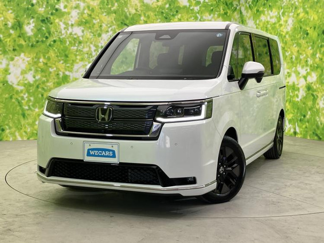 ステップワゴン 2.0 e:HEV スパーダ 30シュウネントクベツシヨウシャ