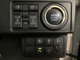 運転席から後ろのスライドドアを開閉出来ます☆