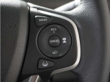 ◆アダプティブクルーズコントロール◆予め設定した車速内でクルマが自動的に加減速。前走車との適切な車間距離を維持しながら追従走行します。【LKAS】車線維持支援システムでステアリング操作を支援。