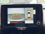 狭い駐車場や立体駐車場などもリアルに映るバックガイドモニター付でラクラク駐車♪(パノラミックビューモニター付)