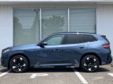 BMW Premium Selection 2年間走行距離無制限保証、安心もBMWクオリティ。BMWメカニックによる360度チェックの納車前点検。交換基準に達した部品があれば、BMW純正部品だけを使用し整備した後にお引渡しします。