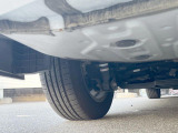 お車を安心してお乗りいただく為には、足回りの定期点検が欠かせません。サービスサポート(有償保証)では無料点検もご提供しており、安心のカーライフをお過ごしいただけるサポート体制が整っています。