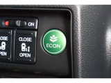 ECONスイッチの効果とあなたの運転で、クルマと力をあわせ「燃費向上=ガソリン代の節約=CO2 削減」のチャレンジをお楽しみください。