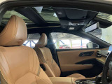 晴れてる時は車内が太陽の光でいっぱいになりますよ。