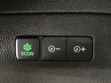 ★ECONスイッチ★ エコドライブを加速しよう!スイッチをONにすると、運転の仕方によるロスを抑え込み燃費をよくするようクルマが頑張ります(*^ー^*)燃費向上にチャレンジ♪