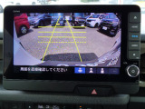 もちろんリアカメラも付いてますので、車庫入れも安心ですね。