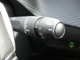 プジョー/シトロエンの正規ディーラーですので納車前の整備、点検はもちろんの事、保証も充実しております。