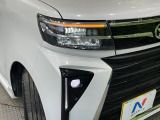 【LEDヘッドライト】悪天候や夜間走行時も良好な視界を確保し安心して運転できる高輝度LEDヘッドライトを装備!点灯速度が早く、消費電力も抑えられています。