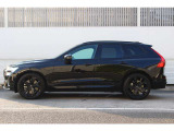 XC60 ウルトラ T6 AWD プラグイン ハイブリッド ブラック エディション 4WD 