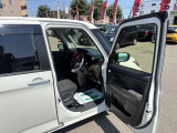 4WD/助手席リフトアップシート車Bタイプ/両側パワースライドドア/全方位カメラ/フルセグ付ナビ/Bluetooth接続/スマートキー/コーナーセンサー/ETC/スペアキー/純正ホイール