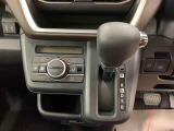 群馬ダイハツでは、安心してお乗りいただけるようにすべての車に検査・クリーニングを実施しています。