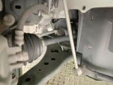 お車を安心してお乗りいただく為には、足回りの定期点検が欠かせません。サービスサポート(有償保証)では無料点検もご提供しており、安心のカーライフをお過ごしいただけるサポート体制が整っています。