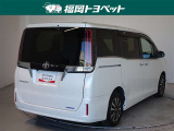 色は人気のホワイトパールクリスタルシャインです。