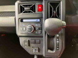 納車前にはプロのメカニックが、各部の点検を行います。ディーラーにしか出来ない品質、そしてサービスできっと満足していただけると思います!