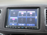 ナビゲーションは純正8インチメモリーナビ(VXM-195VFEi)を装着しております。AM、FM、CD、DVD再生、Bluetooth、フルセグTVがご使用いただけます。